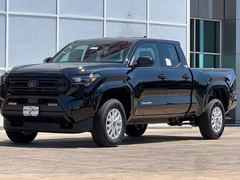 New 2025 Toyota Tacoma SR5 image 8