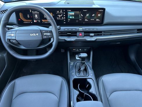 New 2026 Kia K4 EX image 13