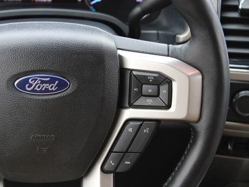 Certified 2022 Ford F250 Lariat w/ Tremor Off-Road Package image 17