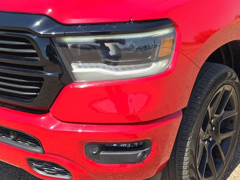 Used 2023 RAM 1500 Laramie AWD/4WD image 9