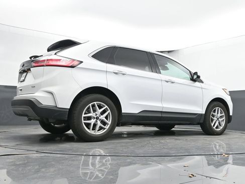 Used 2023 Ford Edge SEL w/ Convenience Package image 48