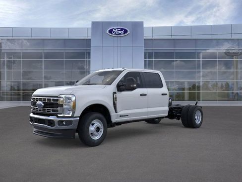 New 2026 Ford F350 XL w/ XL Chrome Package image 1