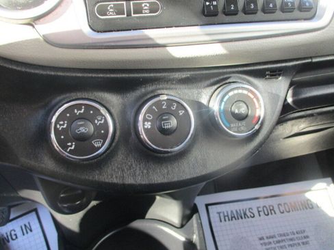 Used 2014 Toyota Yaris LE image 18