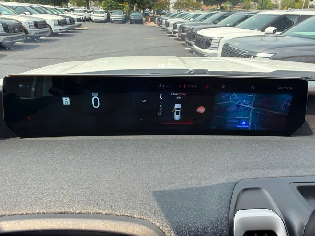 Used 2025 Ford Expedition Active AWD/4WD image 15