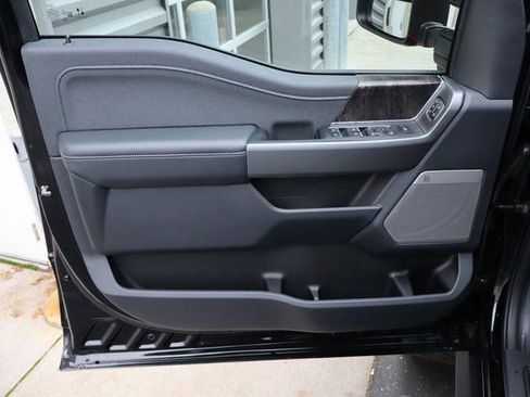 New 2026 Ford F250 Lariat w/ Black Appearance Package AWD/4WD image 26