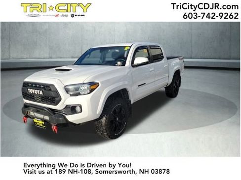 Used 2021 Toyota Tacoma TRD Sport w/ TRD Premium Sport Package image 1