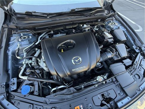 Used 2022 MAZDA MAZDA3 s FWD image 25