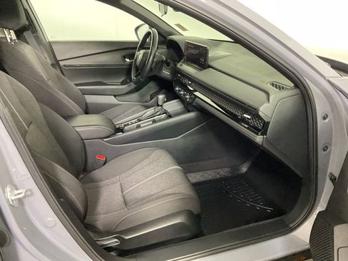 Used 2023 Honda Accord Sport image 25