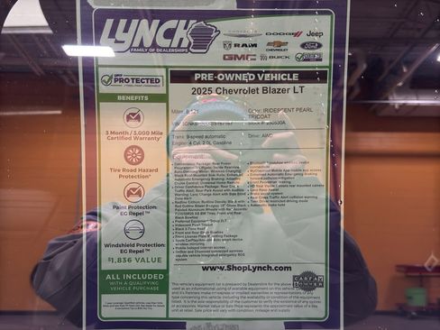 Used 2025 Chevrolet Blazer LT w/ Redline Edition image 39