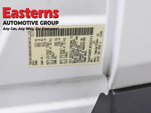 Used 2023 Nissan Rogue S AWD/4WD image 36