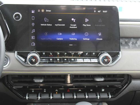 Used 2026 Chevrolet Colorado ZR2 w/ Technology Package image 14