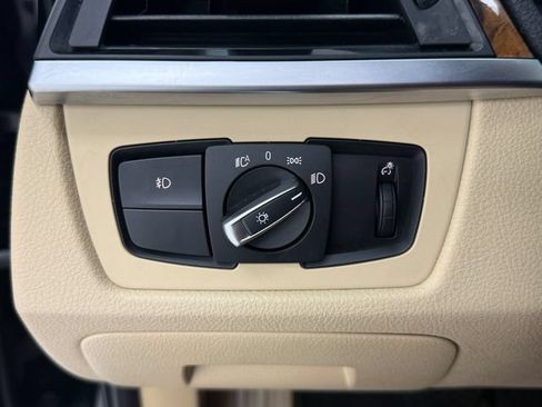 Used 2013 BMW 335i Sedan RWD image 14