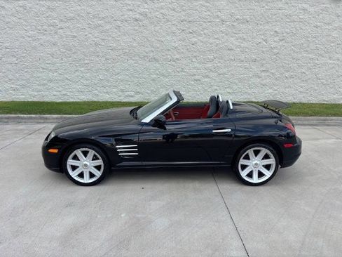 Used 2005 Chrysler Crossfire Limited image 21