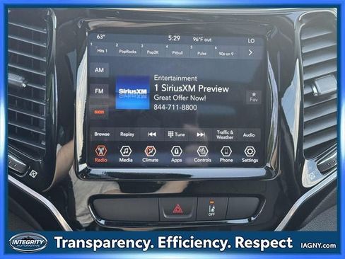 Used 2022 Jeep Cherokee Limited w/ Mopar Interior Package AWD/4WD image 26
