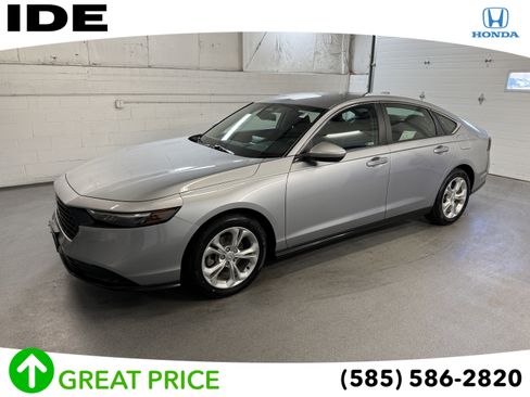 Certified 2023 Honda Accord LX image 1