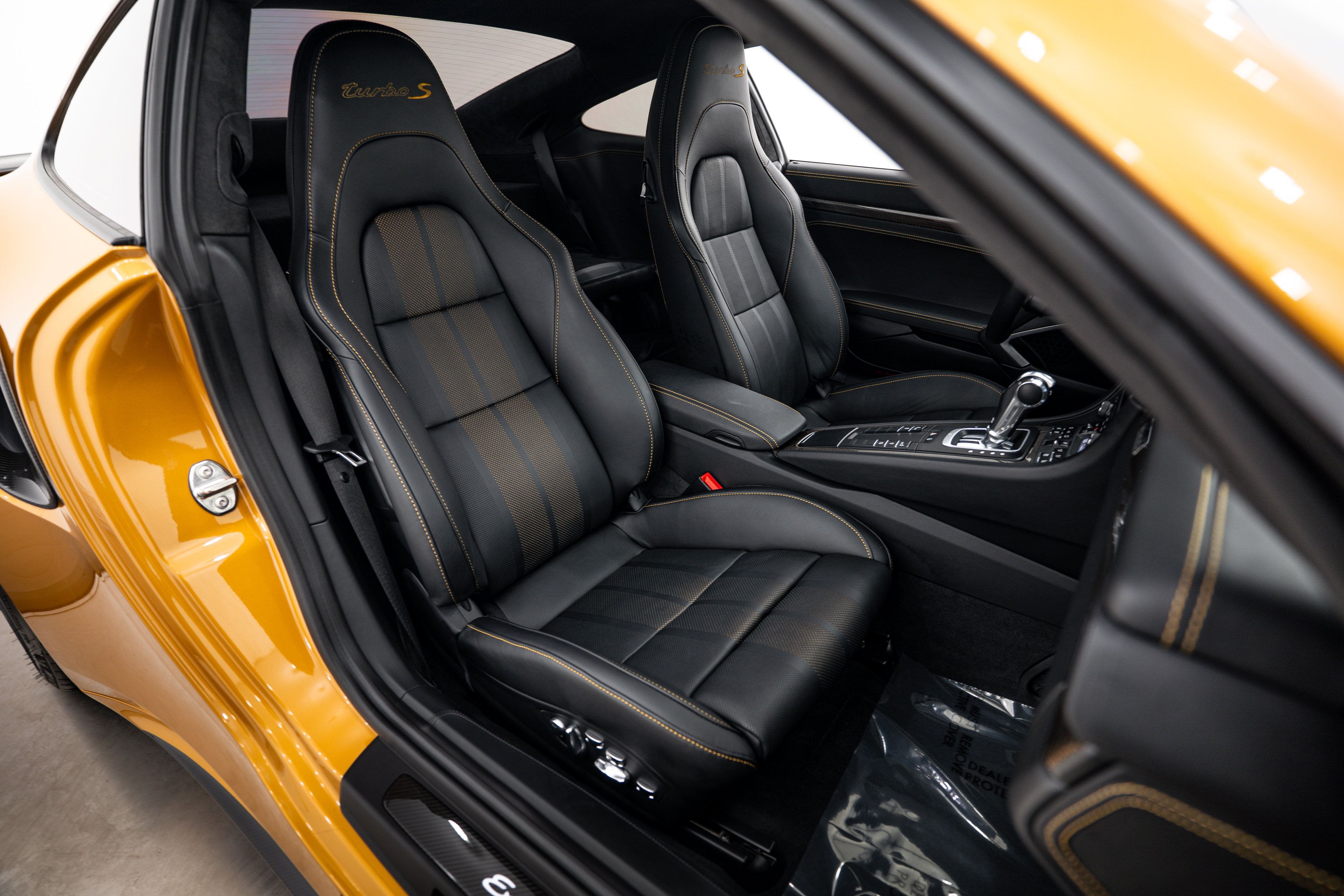 Certified 2018 Porsche 911 Turbo S AWD/4WD image 19