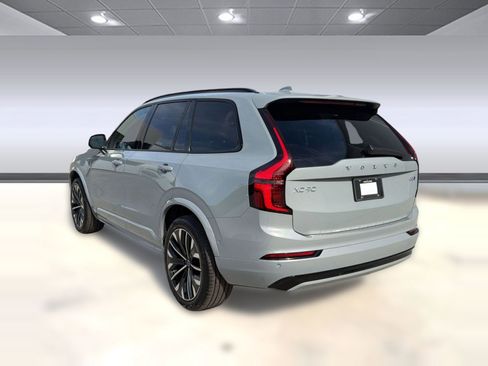 New 2026 Volvo XC90 B6 Ultra w/ Protection Package AWD/4WD image 3