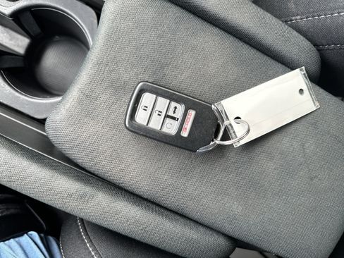 Used 2020 Honda Civic EX image 28