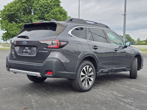 Used 2023 Subaru Outback Limited AWD/4WD image 17