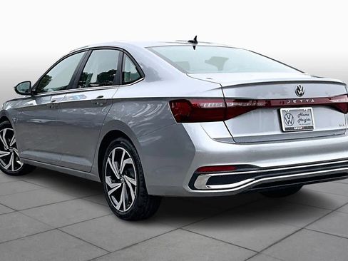 New 2026 Volkswagen Jetta SEL image 12