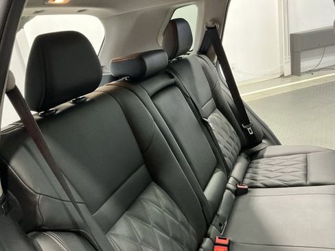 Used 2023 Nissan Rogue Platinum w/ Platinum Premium Package image 30