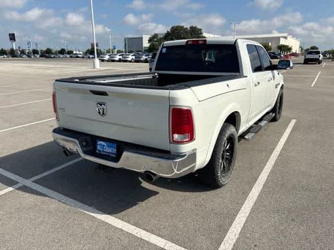 Used 2018 RAM 1500 Laramie RWD image 5