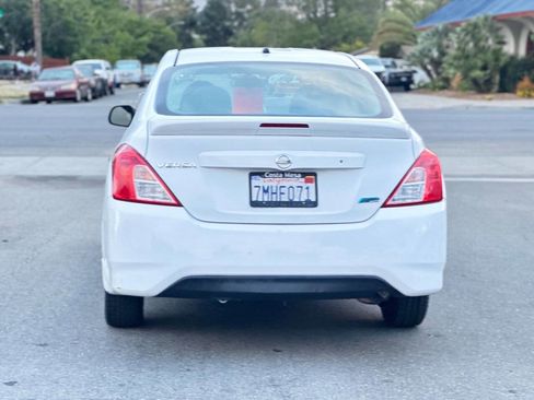 Used 2015 Nissan Versa S Plus FWD image 6