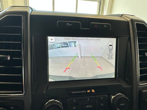 Used 2018 Ford F150 XLT w/ Equipment Group 302A Luxury AWD/4WD image 20