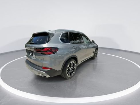 Used 2025 BMW X5 sDrive40i w/ Parking Assistance Package RWD image 8
