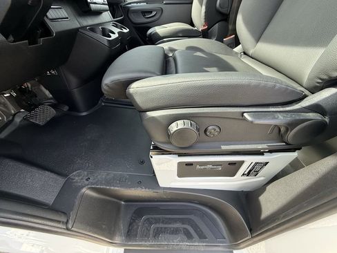 New 2026 Mercedes-Benz Sprinter 2500 image 23