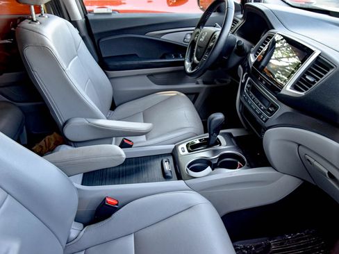 Used 2018 Honda Pilot EX-L image 19