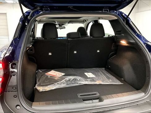 New 2026 Nissan Kicks SV w/ SV Premium Package FWD image 39