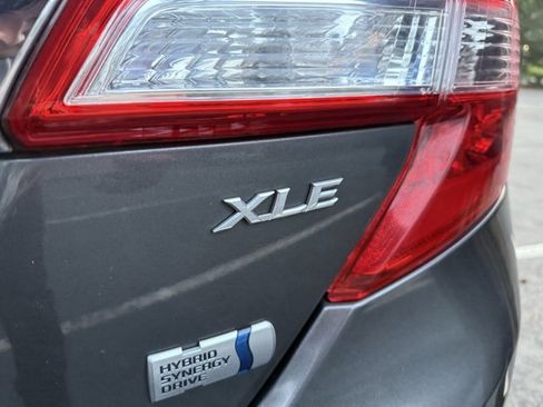 Used 2012 Toyota Camry XLE image 31