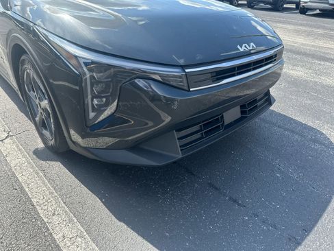 Used 2025 Kia K4 FWD image 8