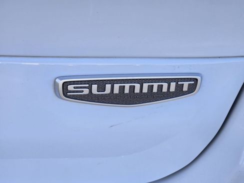 Used 2022 Jeep Grand Cherokee L Summit image 12