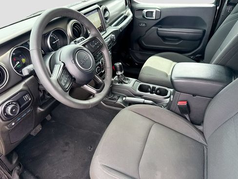 Used 2023 Jeep Wrangler Unlimited w/ Cold Weather Group AWD/4WD image 25