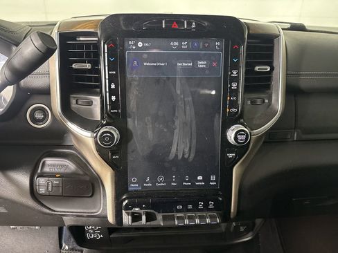 Used 2024 RAM 2500 Laramie image 16