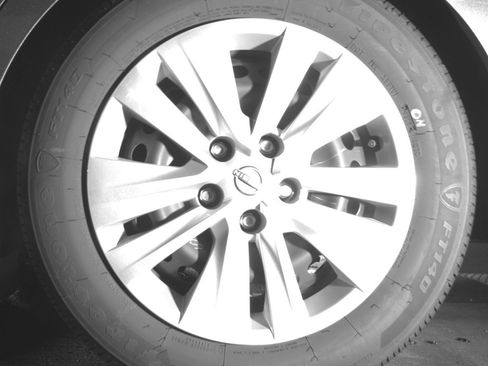 Used 2025 Nissan Sentra S FWD image 14