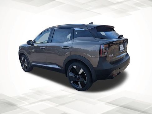 New 2026 Nissan Kicks SR image 6