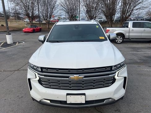 Used 2022 Chevrolet Suburban Premier image 9