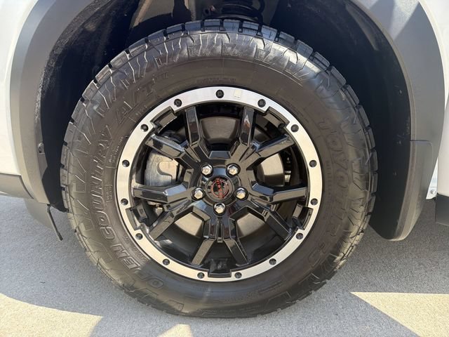 Used 2026 Nissan Pathfinder Rock Creek AWD/4WD image 12