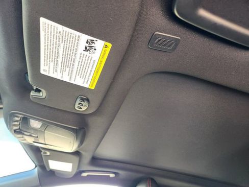 Used 2023 Ford Edge ST-Line image 26