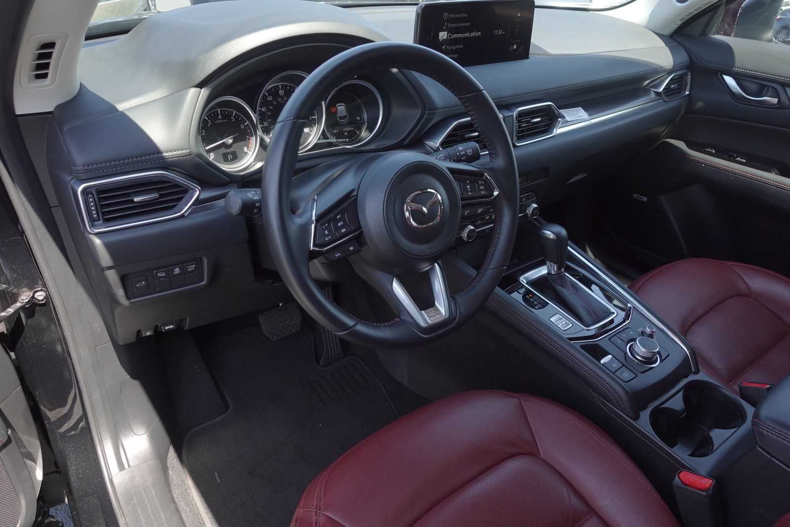 Certified 2025 MAZDA CX-5 Carbon Edition AWD/4WD image 11
