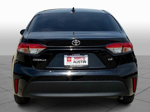Used 2023 Toyota Corolla LE image 4