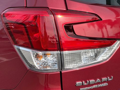 Used 2023 Subaru Forester Premium image 30