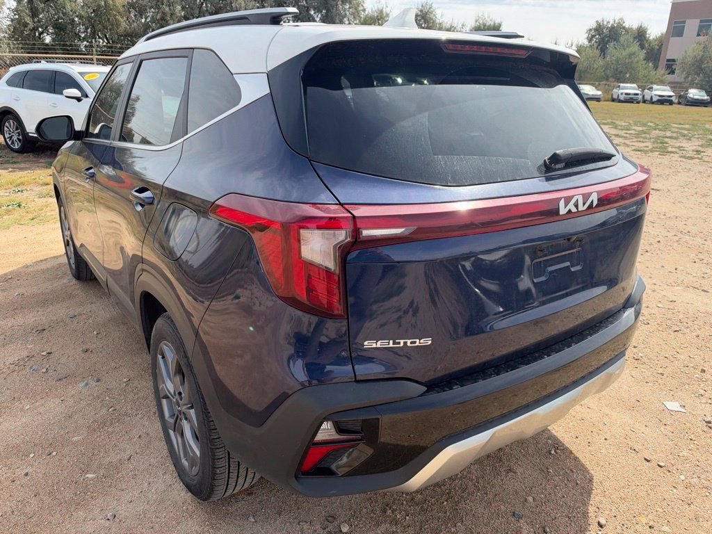 Certified 2024 Kia Seltos S AWD/4WD image 3