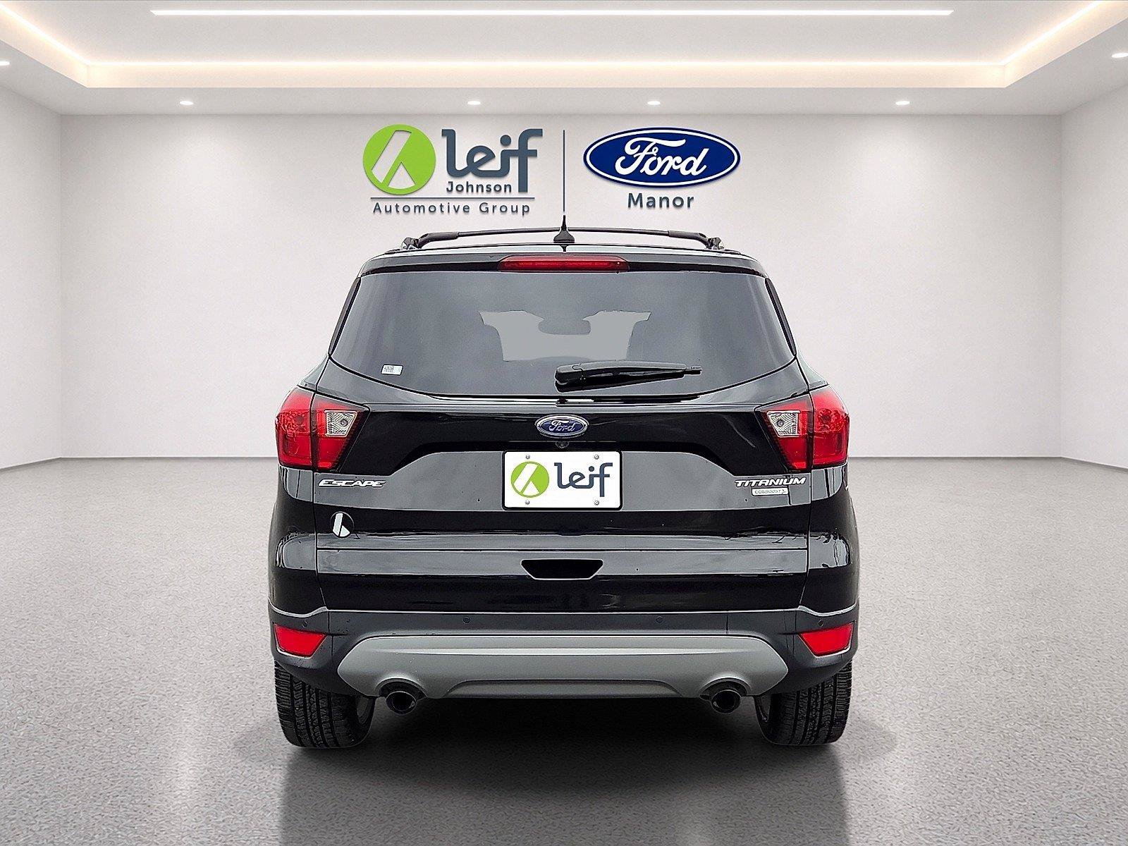 Used 2019 Ford Escape Titanium FWD image 6