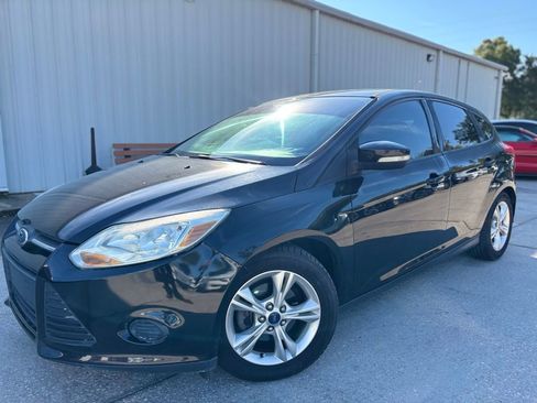 Used 2014 Ford Focus SE image 1