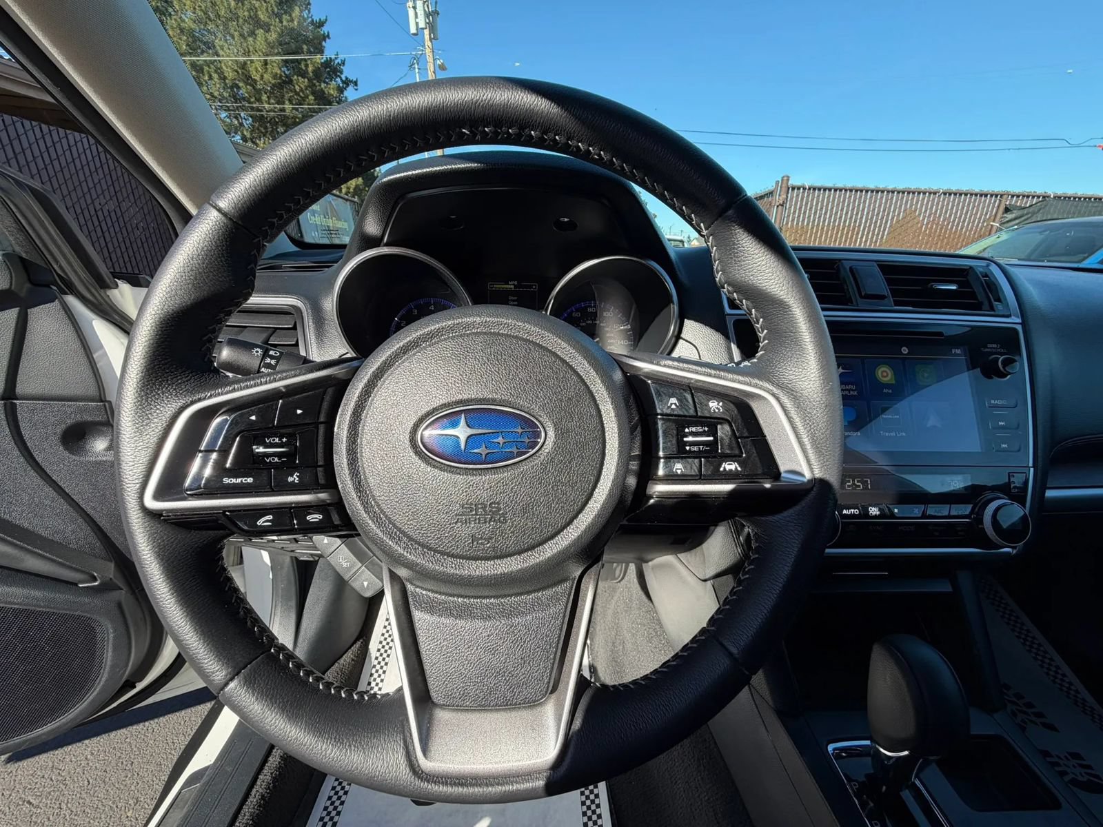 Used 2019 Subaru Outback 3.6R Limited w/ Popular Package #2 AWD/4WD image 24