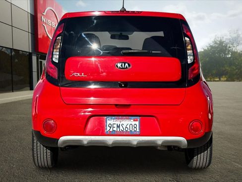 Used 2019 Kia Soul + FWD image 8